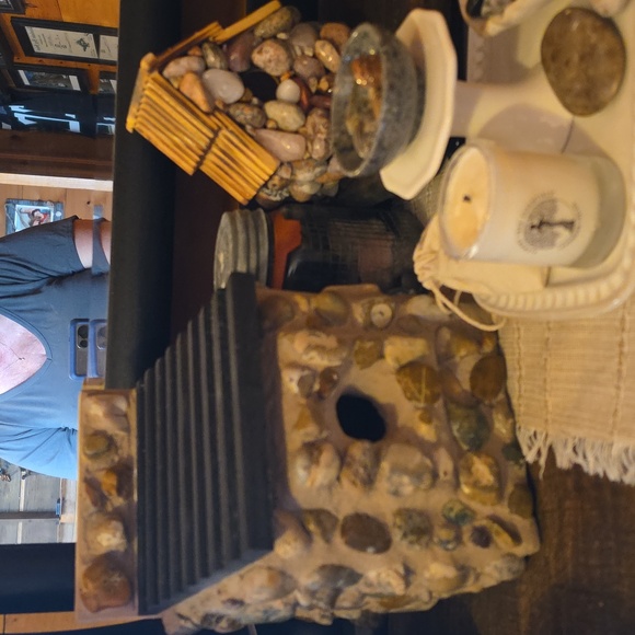 Handnade Tumbled Rick Rustic  Birdhouse with Black Roof - Picture 10 of 11